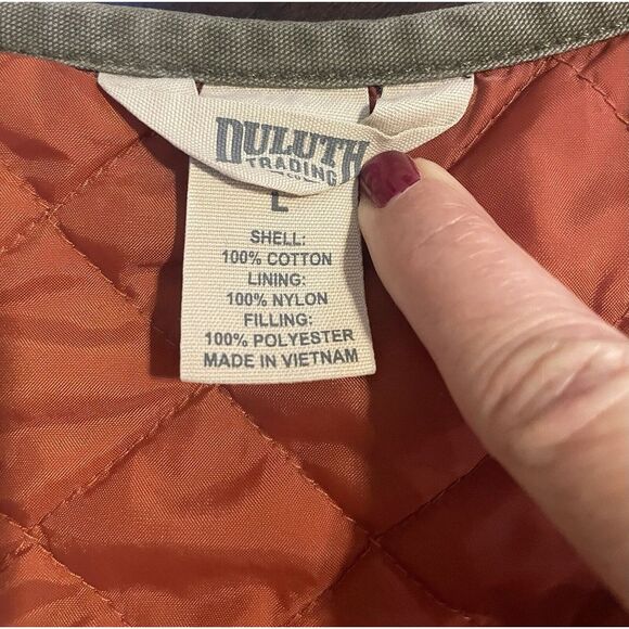 Duluth Trading Women's Utility Vest LARGE Green Hiking Quilted Cargo Pockets Zip - Picture 2 of 5